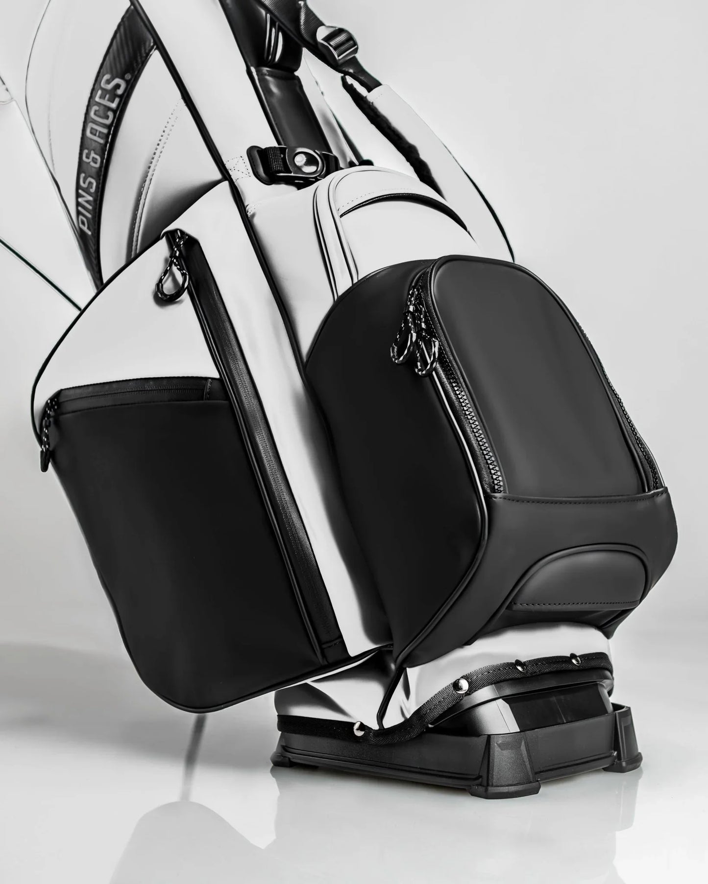 Player Preferred™ Golf Bag - Domino - ANKSO